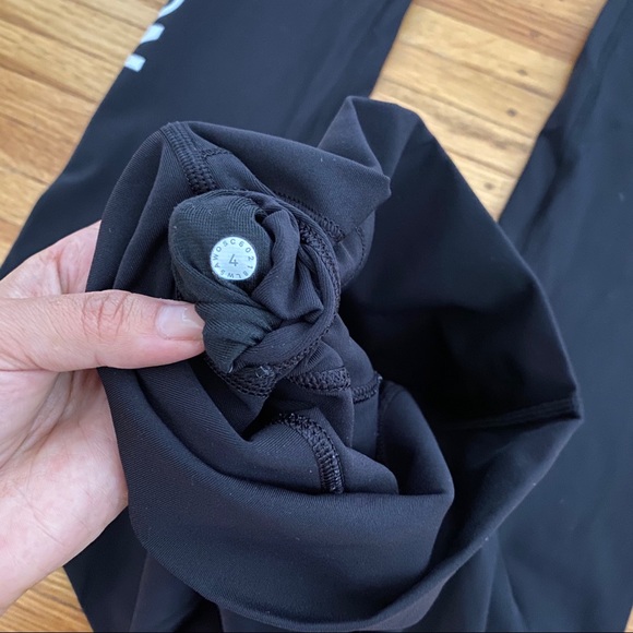 EUC Lululemon x SoulCycle NorCal Wunder Under - Picture 3 of 3